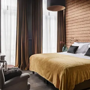 Splinternieuwe In Oud Bankgebouw Vakantiehuis Brugge